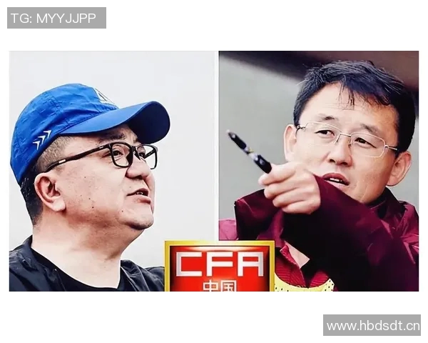 国足主帅亲赴基层选拔新人 引发现场围观球迷热议